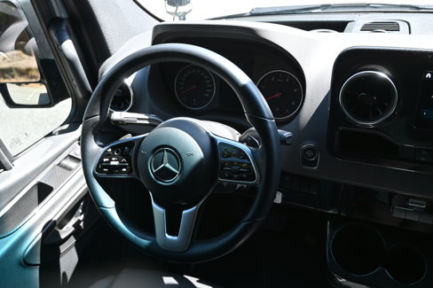 Used 2019 Mercedes-Benz Sprinter 4x4 144 w/ Premium Plus Package image 50