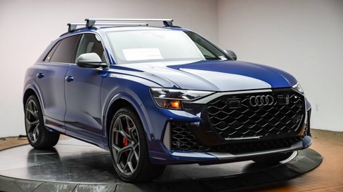 New 2025 Audi RS Q8 performance image 12