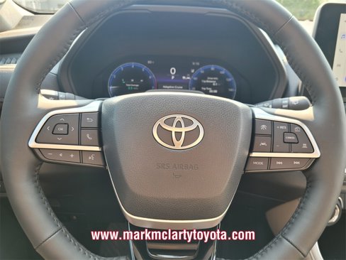 New 2025 Toyota Grand Highlander AWD image 18