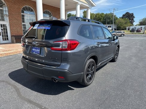 Used 2024 Subaru Ascent Onyx Edition image 5