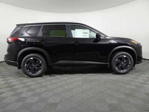New 2026 Nissan Rogue SV w/ SV Premium Package image 22
