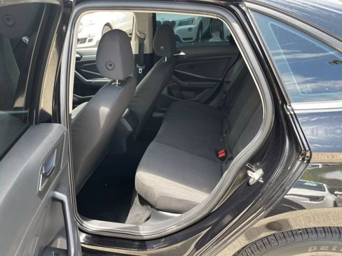 Used 2019 Volkswagen Jetta R-Line image 7