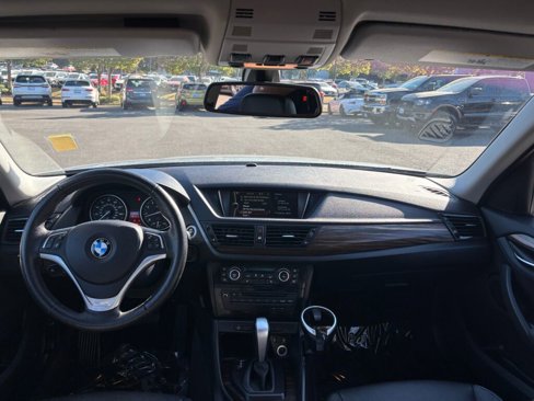 Used 2013 BMW X1 xDrive35i image 12