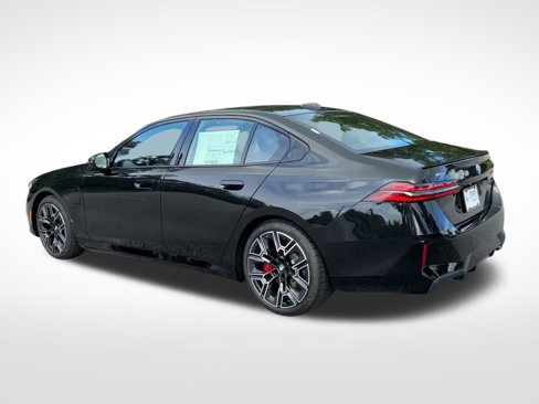 New 2026 BMW 550e xDrive w/ Executive Package image 6