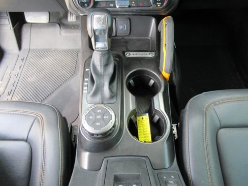 Used 2021 Ford Bronco Badlands image 22