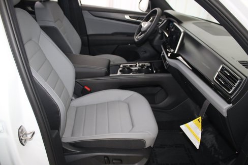 New 2026 Volkswagen Atlas Cross Sport SEL R-Line image 33