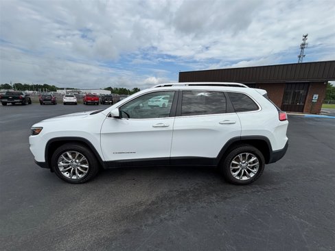 Used 2021 Jeep Cherokee Latitude Plus image 2
