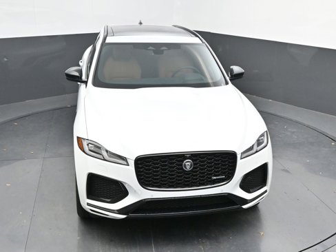 New 2025 Jaguar F-PACE R-Dynamic S image 35