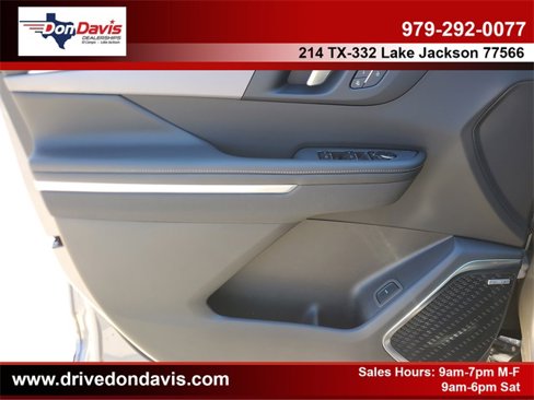 New 2026 Buick Enclave Sport Touring w/ Power Package image 19