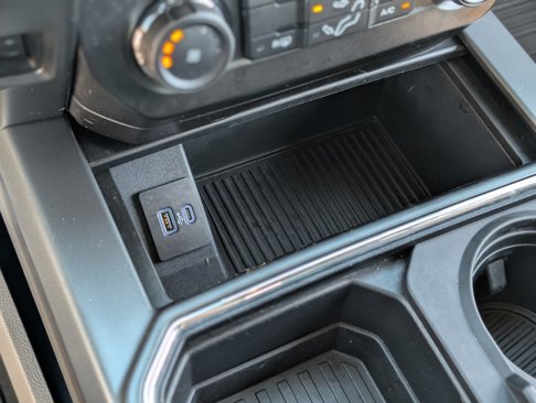 Used 2022 Ford F350 XLT w/ Black Appearance Package image 26