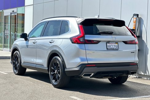 Used 2025 Honda CR-V Sport image 3