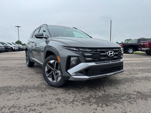New 2025 Hyundai Tucson SEL image 1