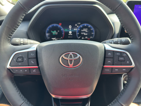 New 2026 Toyota Grand Highlander Limited image 24