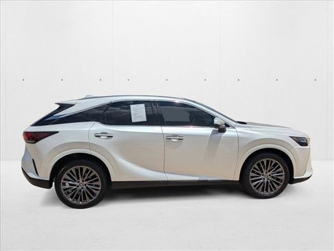 Used 2023 Lexus RX 350 w/ Luxury Package image 4