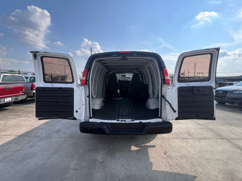 Used 2012 Chevrolet Express 1500 w/ Power Package image 11