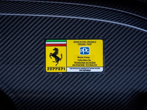 Used 2023 Ferrari SF90 Spider image 25