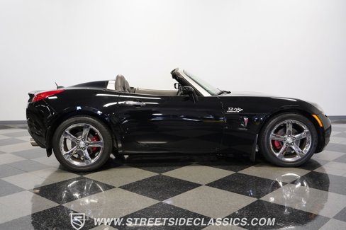 Used 2007 Pontiac Solstice GXP w/ Premium Package image 14