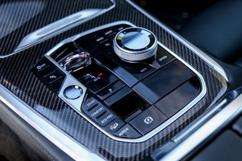 New 2026 BMW X5 M60i image 15