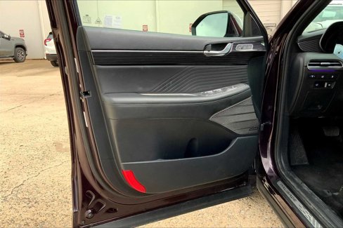 Used 2024 Hyundai Palisade Calligraphy image 21