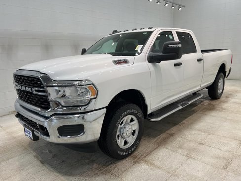New 2024 RAM 2500 Tradesman w/ Towing Technology Group image 39
