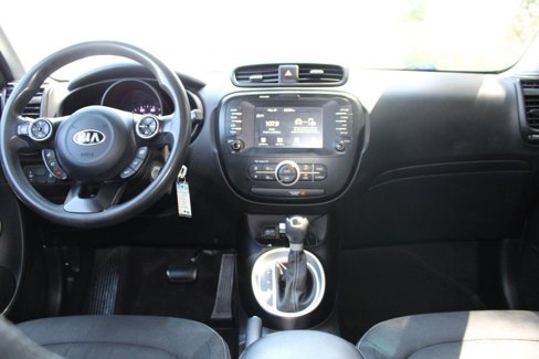Used 2019 Kia Soul + image 30