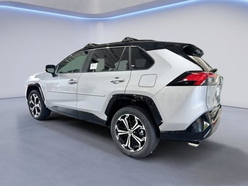 New 2025 Toyota RAV4 XSE image 7