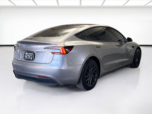 Used 2025 Tesla Model 3 Long Range image 4