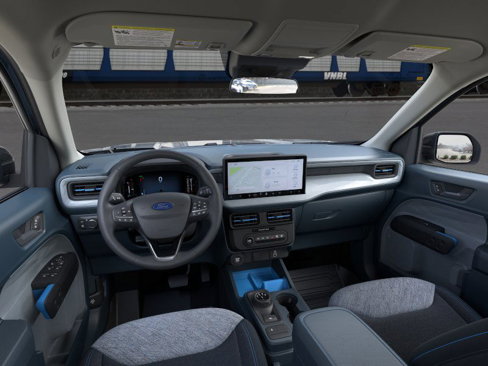 New 2025 Ford Maverick XLT image 9