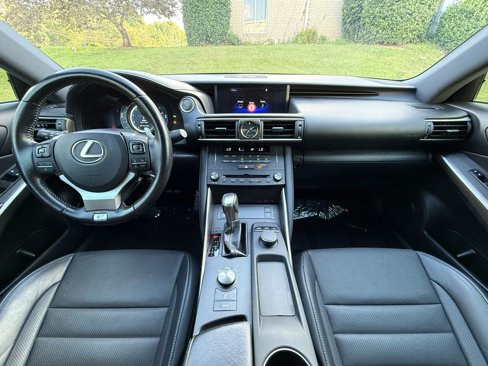 Used 2020 Lexus IS 300 F Sport image 13