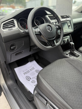 Used 2020 Volkswagen Tiguan S image 14