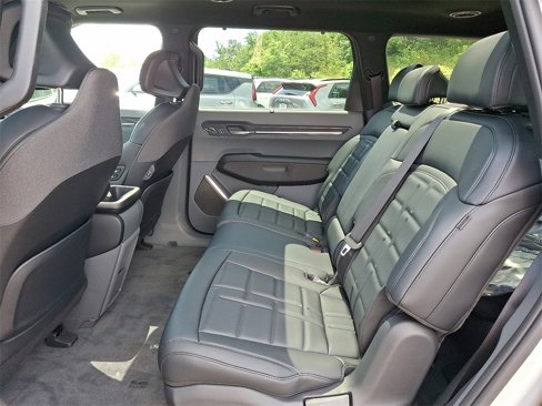 New 2026 Kia EV9 Land image 10