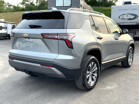 Used 2025 Chevrolet Equinox LT w/ Convenience Package II image 5