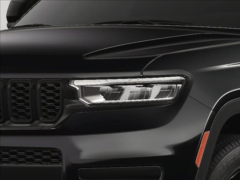 New 2025 Jeep Grand Cherokee L Altitude image 13
