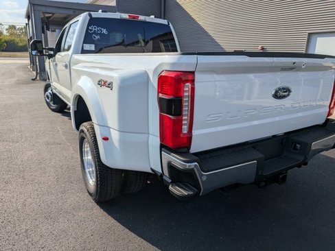 New 2026 Ford F350 Lariat image 10