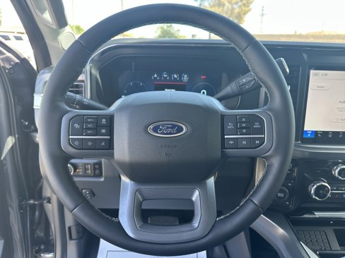 New 2025 Ford F350 Lariat w/ Lariat Ultimate Package image 18
