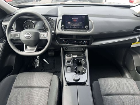 Used 2026 Nissan Rogue SV image 12