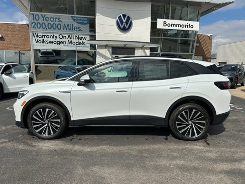 New 2025 Volkswagen ID.4 Pro image 2