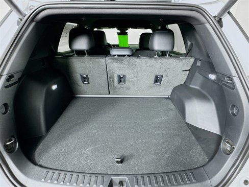 New 2025 Chevrolet Equinox LT w/ Convenience Package II image 26