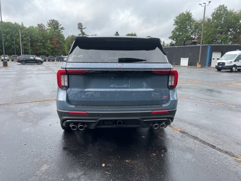 New 2025 Ford Explorer ST image 8