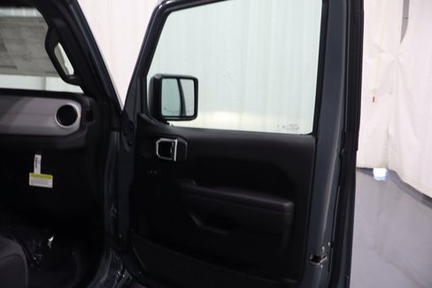 New 2025 Jeep Wrangler Sport S image 13