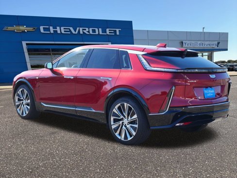 Used 2024 Cadillac Lyriq Luxury w/ LPO, Floor Liner Package image 4