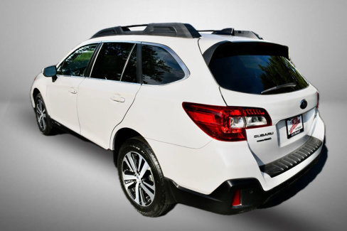 Used 2019 Subaru Outback 3.6R Limited w/ Popular Package #2 image 4