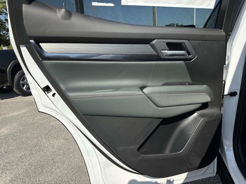 New 2026 GMC Terrain AT4 w/ Convenience Package III image 13