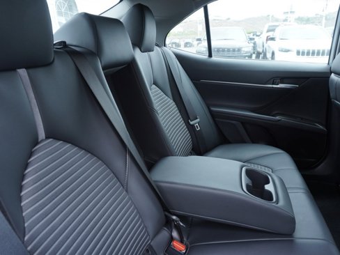 Used 2023 Toyota Camry SE image 22