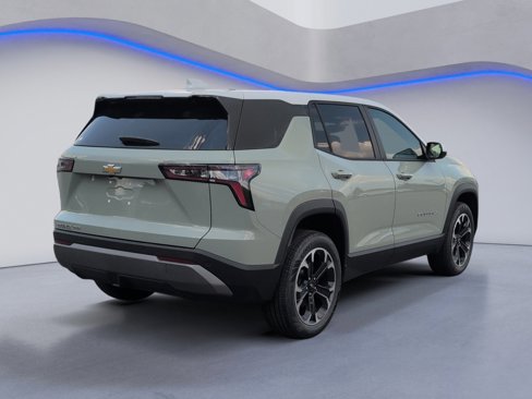 New 2026 Chevrolet Equinox LT image 3