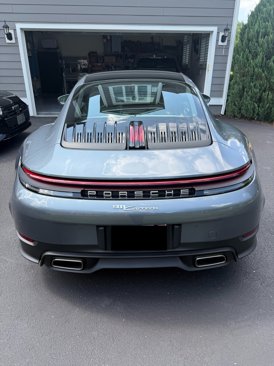 Used 2025 Porsche 911 Carrera image 4