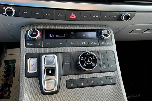 Used 2024 Hyundai Palisade SEL image 31