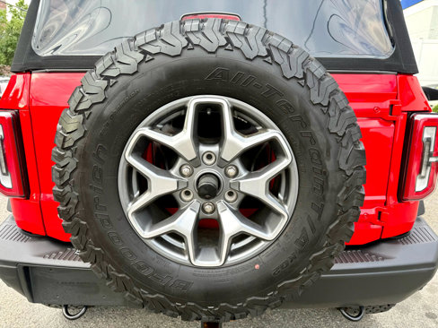 Used 2022 Ford Bronco Badlands image 15