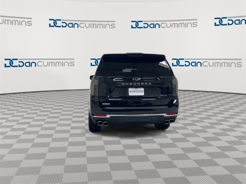 New 2026 Chevrolet Suburban High Country image 7