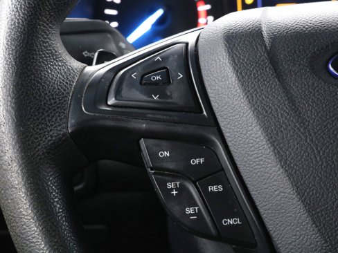 Used 2017 Ford Edge SE image 52
